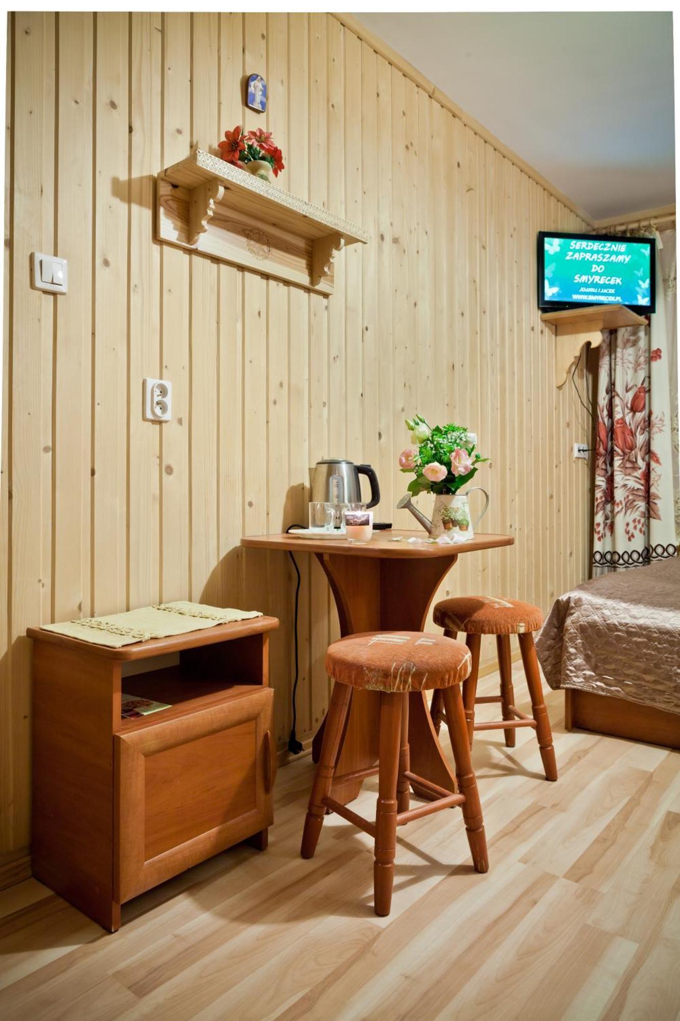 Smyrecek-Centrum Bukowiny Буковина-Татшаньска Экстерьер фото