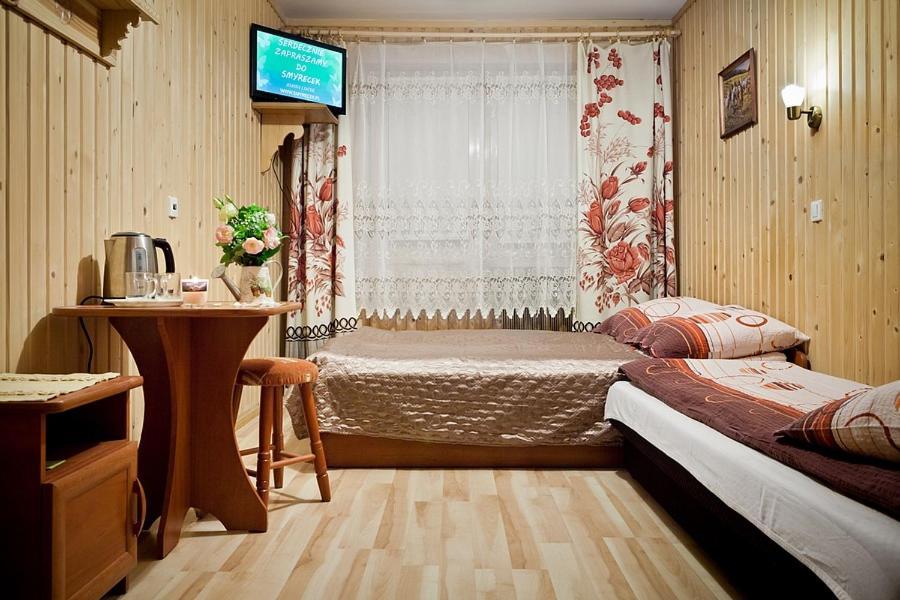 Smyrecek-Centrum Bukowiny Буковина-Татшаньска Экстерьер фото