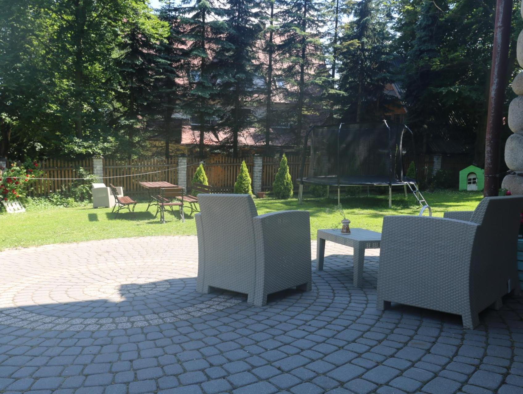 Smyrecek-Centrum Bukowiny Буковина-Татшаньска Экстерьер фото